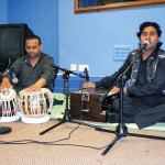 Gurprit in performance with Ustad Surinder Khan